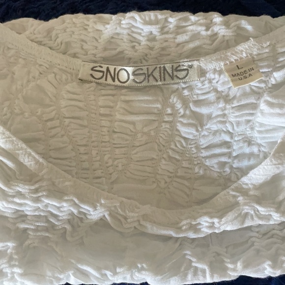 Sno Skins Woman’s Sleeveless Top Size Large White/Blue - Picture 4 of 5